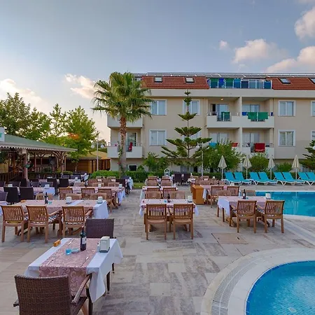 Otel Risus 3*