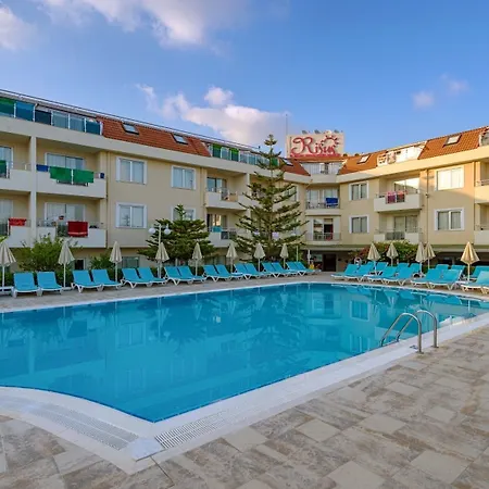 Otel Risus Side